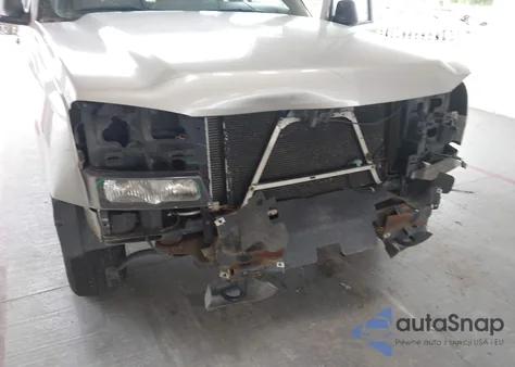 2006 Chevrolet Silverado 1500 Ls from USA, damaged, VIN 2GCEC13V061255755